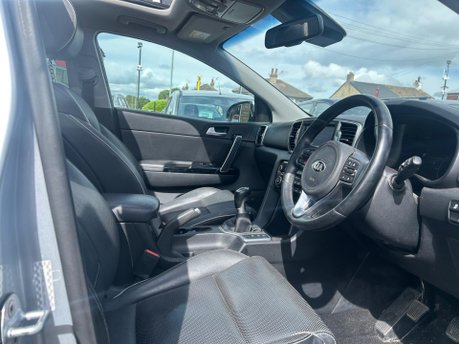 Kia Sportage CRDI KX-4 11