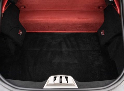 Ferrari F12 Berlinetta 31