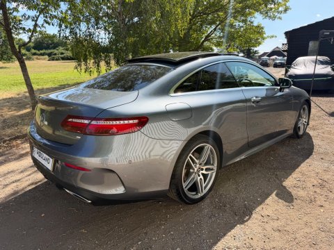 Mercedes-Benz E Class E 300 AMG LINE PREMIUM 18