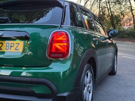 Mini Hatch COOPER CLASSIC 20