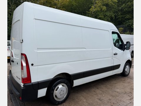 Renault Master 2.3 dCi 33 Business+ Panel Van 5dr Diesel Manual FWD MWB Medium Roof Euro 5 12