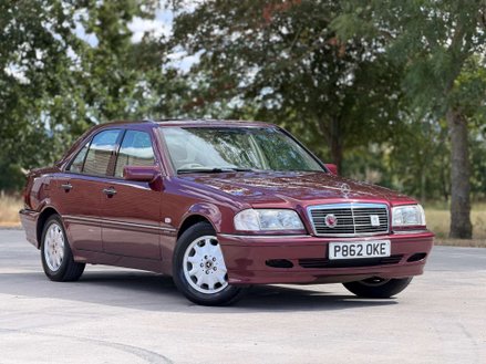 Mercedes-Benz C Class 2.0 C200 Elegance Auto 4dr
