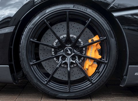 McLaren 600 12
