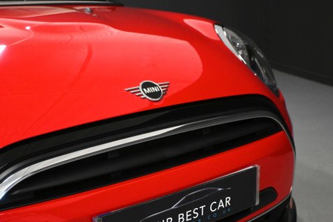 Mini Hatch 1.5 Cooper Classic Auto 5dr 8