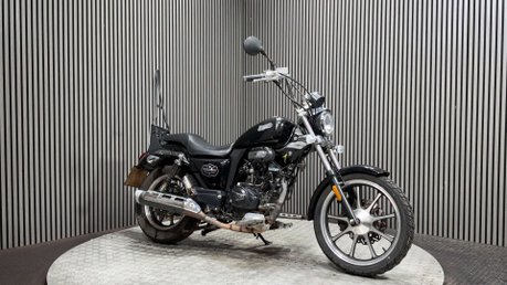 Lexmoto Michigan 125 Roadster/Retro Petrol Manual Euro 5 (9 ps) 2
