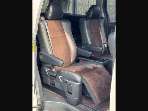 Toyota Alphard V6 4WD TOWBAR 20