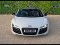Audi R8 5.2 R8 Spyder Quattro V10 Semi-Auto 4WD 2dr 17