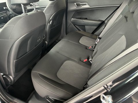 Kia Sportage 1.6 h T-GDi Pure Auto Euro 6 (s/s) 5dr 16