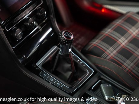 Volkswagen Golf 2.0 TSI GTI Performance Hatchback 5dr Petrol Manual Euro 6 (s/s) (245 ps) 22