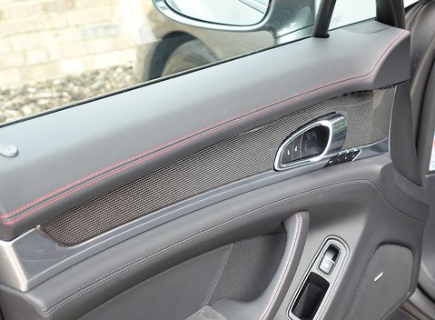 Porsche Panamera GTS 25