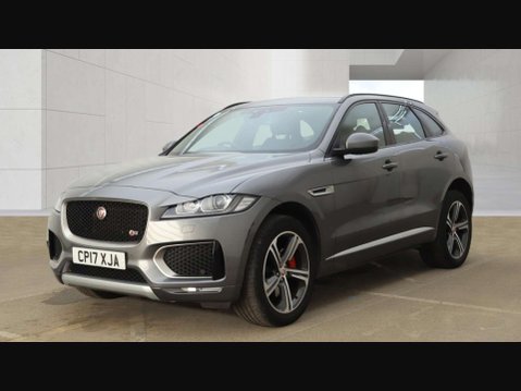 Jaguar F-Pace 3.0 F-PACE V6 S AWD D Auto 4WD 5dr 2