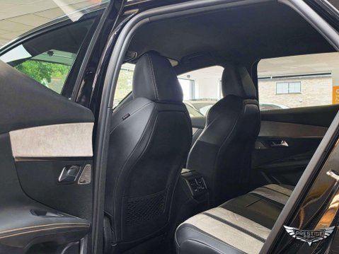 Peugeot 3008 1.6 13.2kWh GT e-EAT 4WD Euro 6 (s/s) 5dr 54