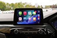 Ford Kuga ST-LINE X 32