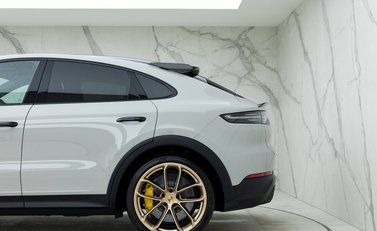 Porsche Cayenne Turbo GT 33