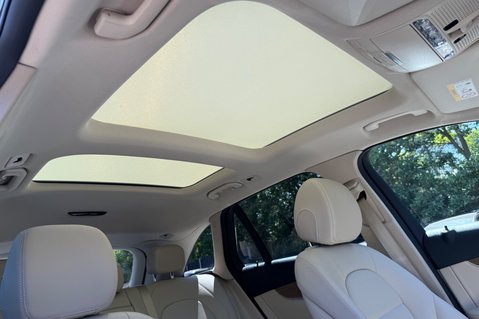 Mercedes-Benz GLC GLC 250 4MATIC SPORT PREMIUM PLUS - RARE BUILD - PAN ROOF - 360 CAMERA 60