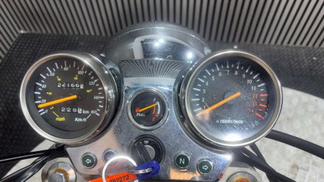 Hyosung GV AQUILA 2007 SPARES OR REPAIR PROJECT BIKE SPARES OR REPAIR 9