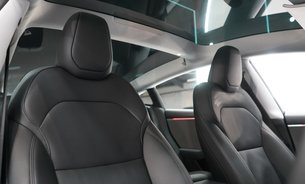 Tesla Model 3 RWD "Highland" c300 Mile Range Vented Seats Adaptive LEDs One Owner VAT Q 4