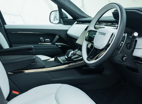 Land Rover Range Rover Sport P550e AUTOBIOGRAPHY 13