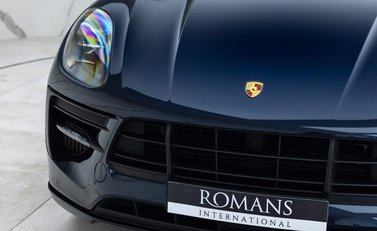 Porsche Macan GTS PDK 24