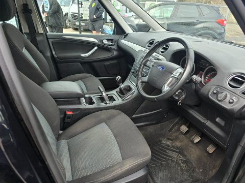 Ford Galaxy ZETEC TDCI 11