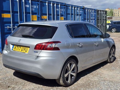 Peugeot 308 1.2 PureTech Allure Hatchback 5dr Petrol EAT Euro 6 (s/s) (130 ps) 9