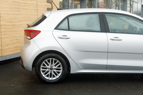 Kia Rio 2 7