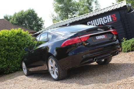 Jaguar XF 3.0 XF V6 S D Auto 4dr 10