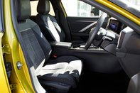 Vauxhall Astra ULTIMATE PHEV 31