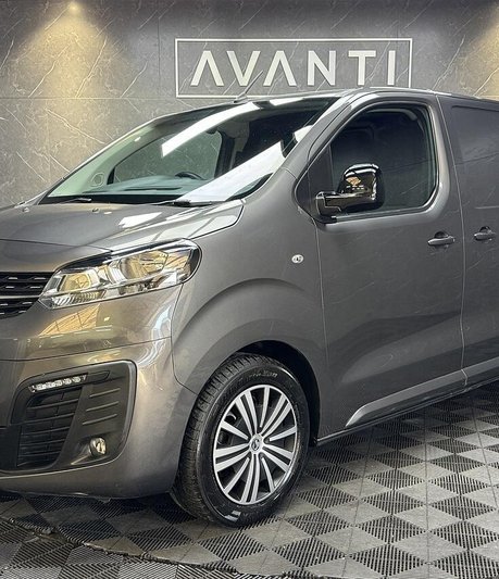 Vauxhall Vivaro 1.5 Turbo D 2700 Pro Panel Van 6dr Diesel Manual L1 H1 Euro 6 (s/s) (120 ps