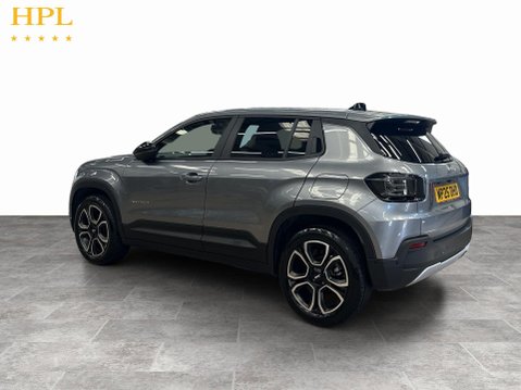Jeep Avenger 1.2 e-Hybrid Summit SUV 5dr Petrol Hybrid e-DCT Euro 6 (s/s) (100 ps) Air C 5
