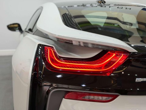 BMW I8 1.5 7.1kWh Coupe 2dr Petrol Plug-in Hybrid Auto 4WD Euro 6 (s/s) (362 ps) 37