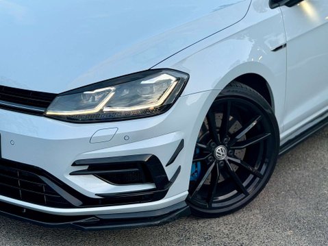 Volkswagen Golf 2.0 Golf R TSi Semi-Auto 4WD 5dr 13