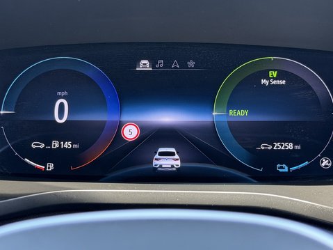 Renault Arkana 1.6 E-TECH Hybrid 145 R.S. Line 5dr Auto 21