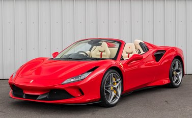 Ferrari F8 Tributo Spider 6