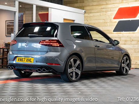 Volkswagen Golf 2.0 Golf R TSi Semi-Auto 4WD 3dr 5