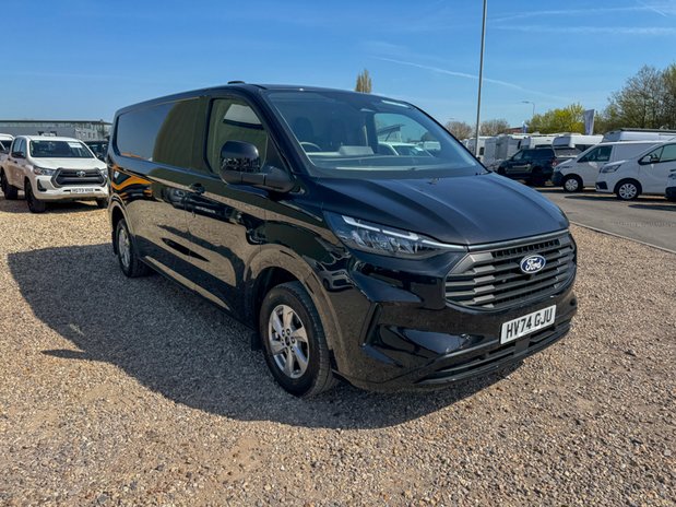 Ford Transit Custom LWB L2H1 [SOLD CM] Low Roof Limited 280 Air Con Alloys Camera Sensors EURO 4