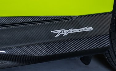 Lamborghini Urus PERFORMANTE 45
