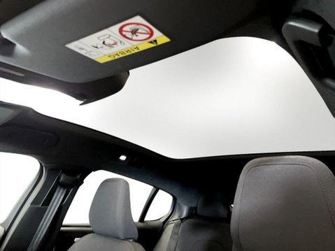 Volvo C40 Recharge 69kWh Plus SUV 5dr Electric Auto (231 ps) 18