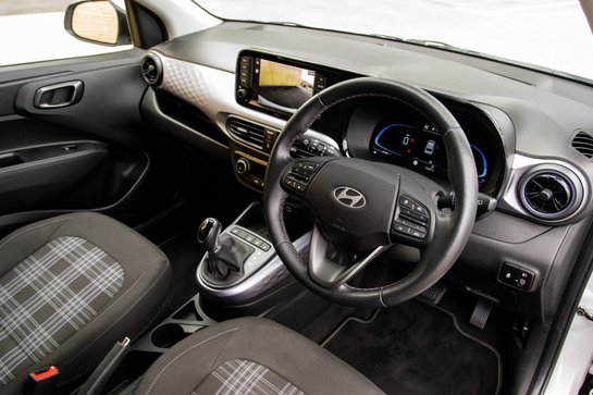 Hyundai i10 MPI PREMIUM