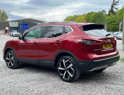 Nissan Qashqai 1.3 Qashqai N-Motion DiG-T 5dr 9