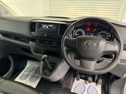 Toyota Proace 2.0 Proace Icon 14