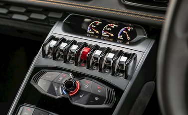 Lamborghini Huracan LP610-4 16