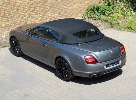 Bentley Continental Supersports Convertible 8