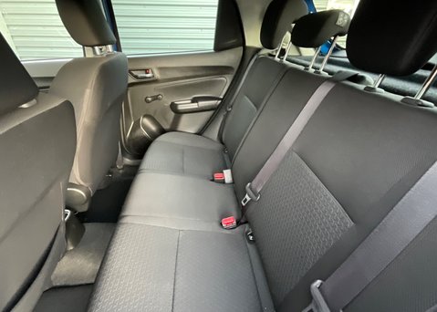 Suzuki Swift SZ-T DUALJET MHEV 17