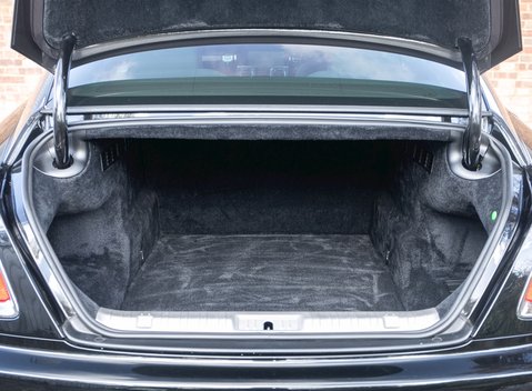 Rolls-Royce Wraith 29