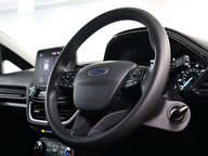Ford Fiesta TREND 12