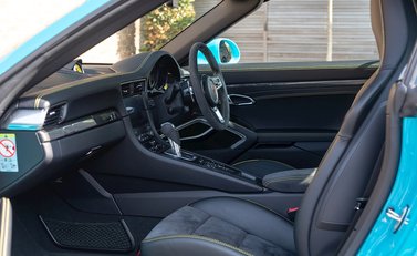 Porsche 911 (991.2) Turbo S Cabriolet 16