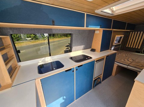 Iveco Daily 35S13V Camper comversion 24