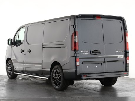 Renault Trafic LL30 Blue dCi 150 Graphite Edition Van 9