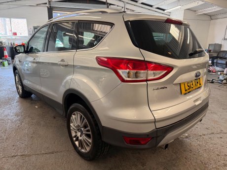 Ford Kuga 2.0 TDCi Titanium Powershift AWD Euro 5 5dr 4